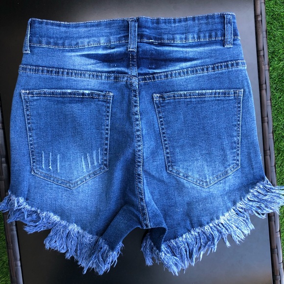 Dark Frayed Tassel Ripped High Waist Denim Shorts - Picture 4 of 4